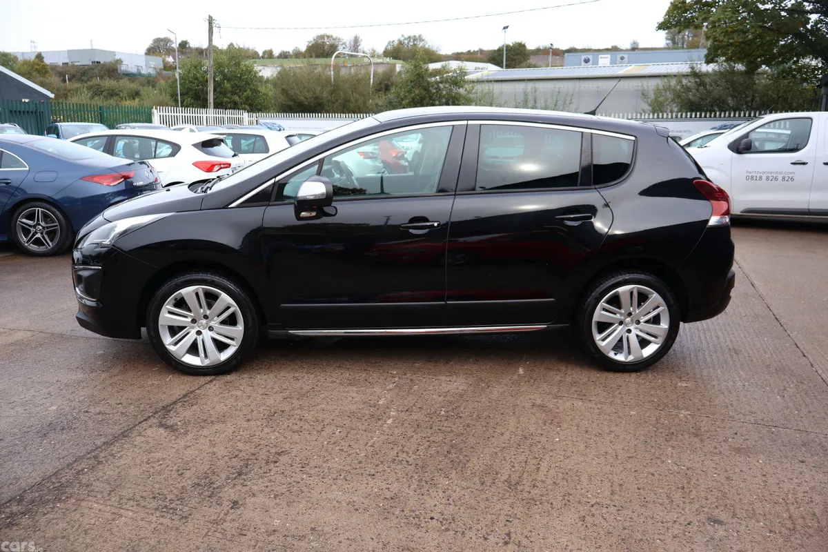 Peugeot 3008 SUV, Diesel, 2016, Black