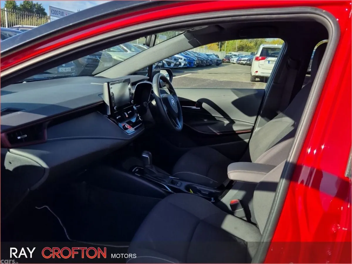 Toyota Corolla Hatchback, Petrol Hybrid, 2020, Red