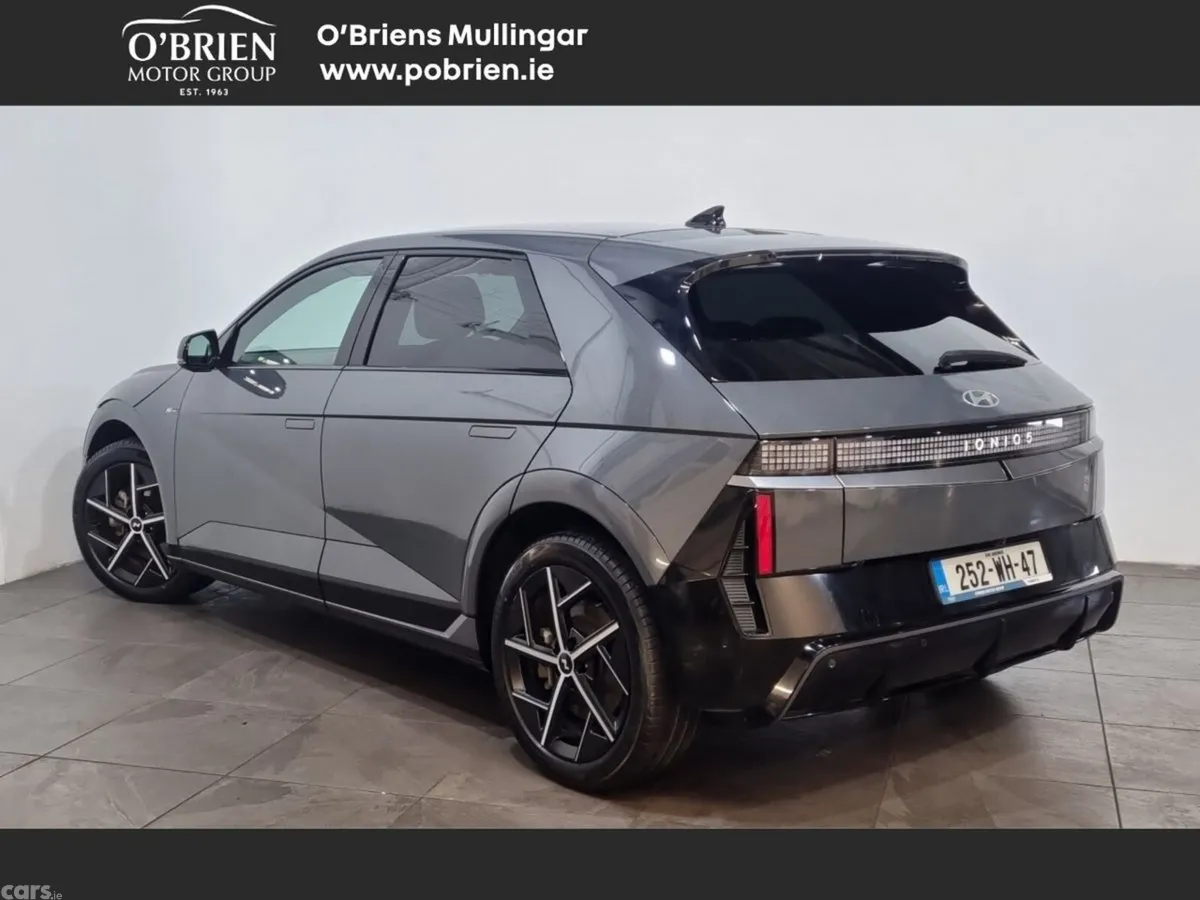 Hyundai IONIQ 5 MPV, Electric, 2025, Grey