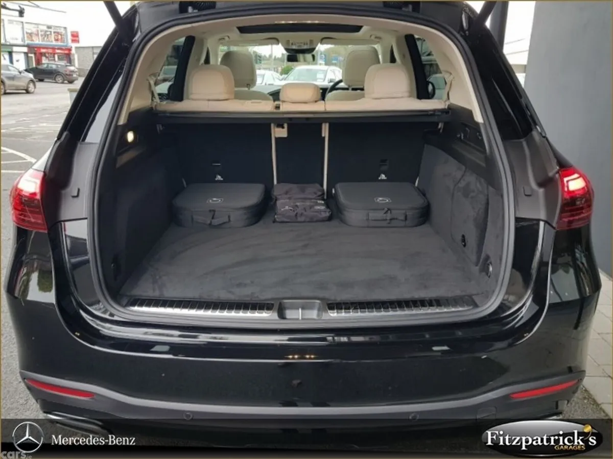 Mercedes-Benz GLE SUV, Diesel Plug-in Hybrid, 2027, Black