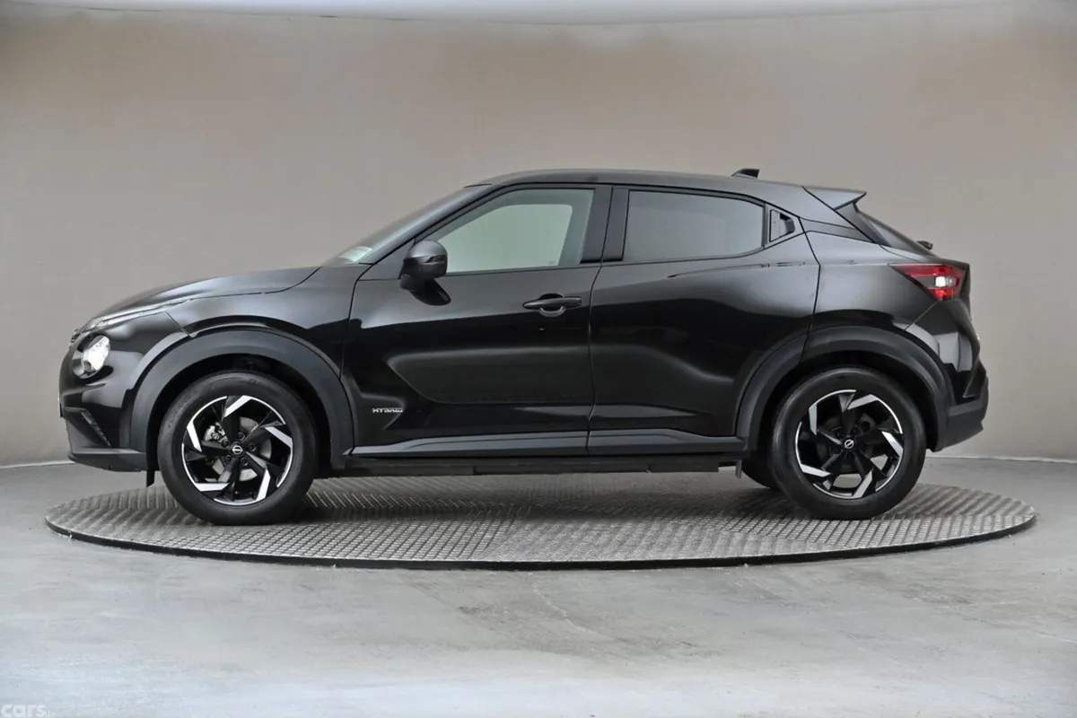 Nissan Juke SUV, Petrol Hybrid, 2024, Black