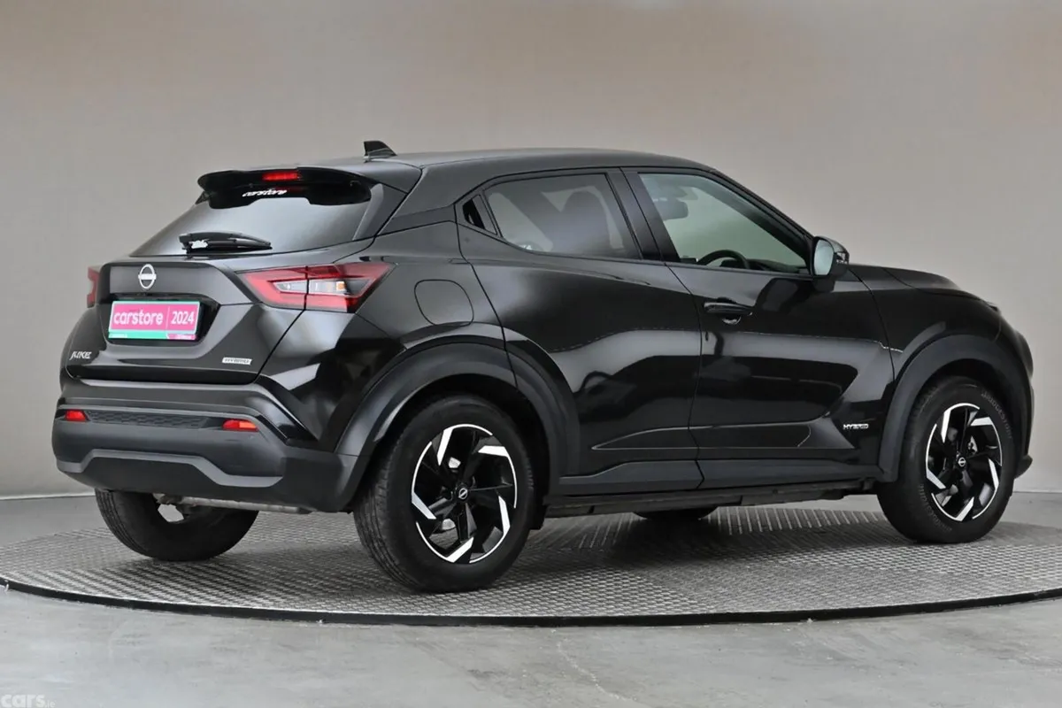 Nissan Juke SUV, Petrol Hybrid, 2024, Black