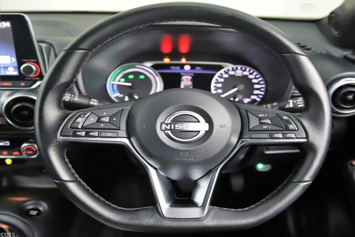 Nissan Juke SUV, Petrol Hybrid, 2024, Black