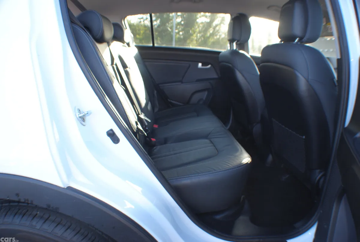 Kia Sportage SUV, Diesel, 2016, White