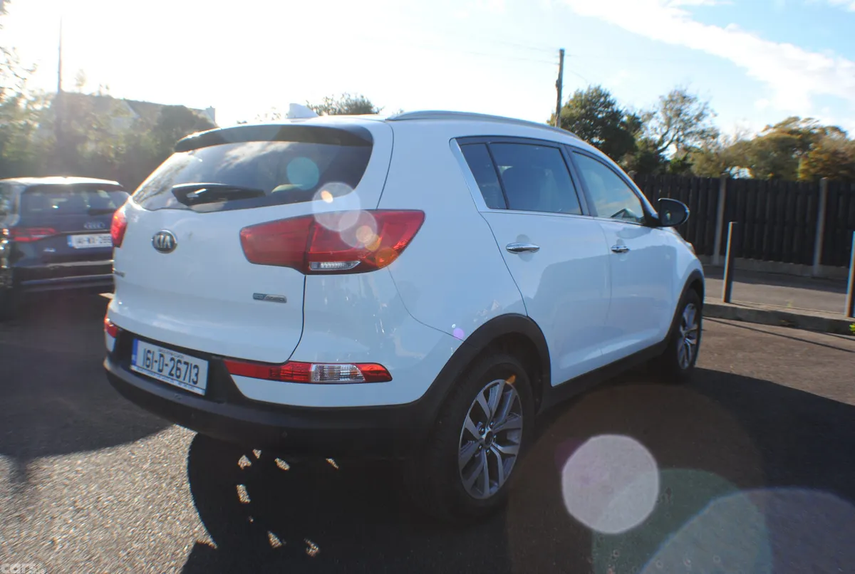 Kia Sportage SUV, Diesel, 2016, White
