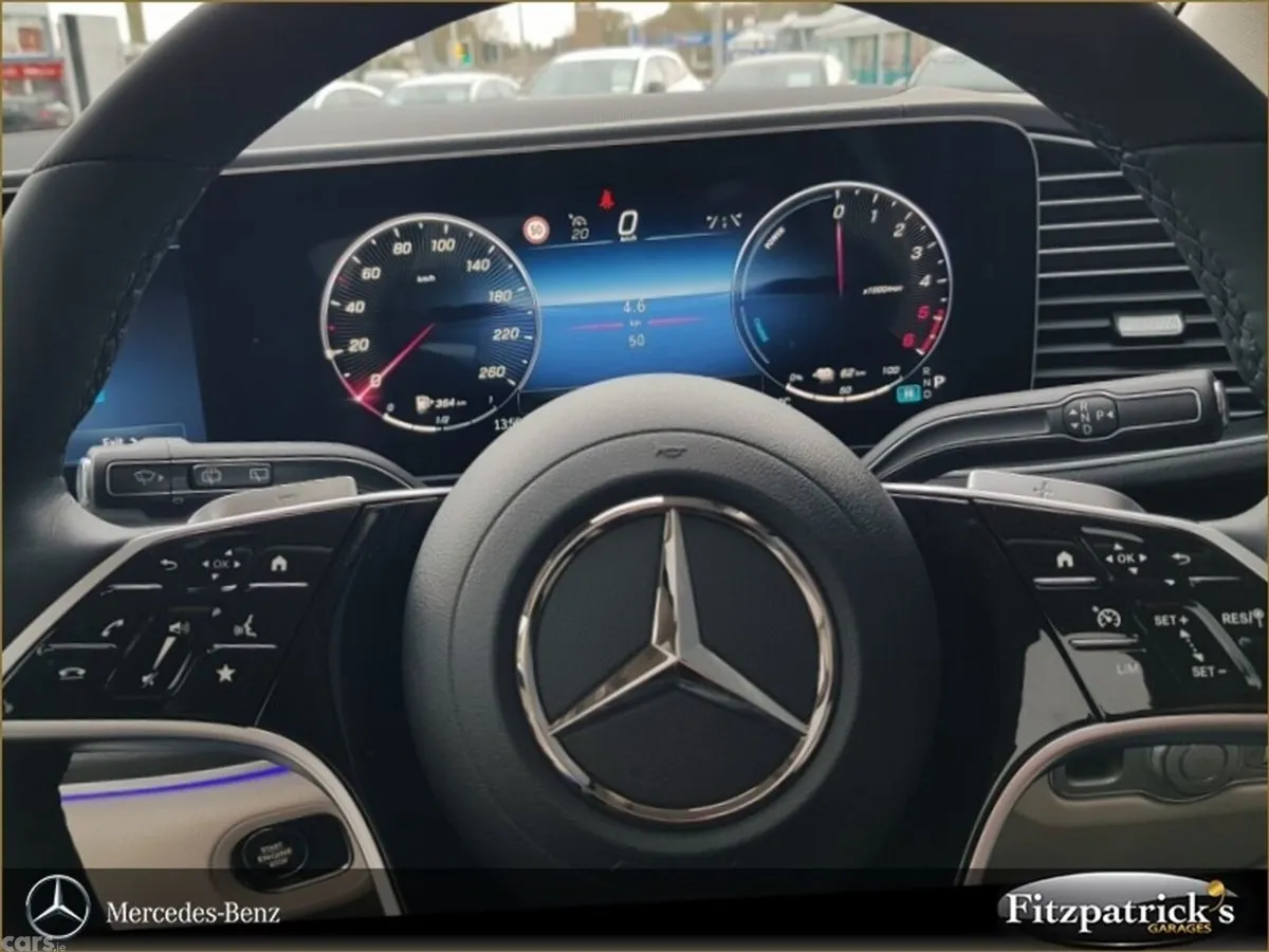 Mercedes-Benz GLE SUV, Diesel Plug-in Hybrid, 2027, Black