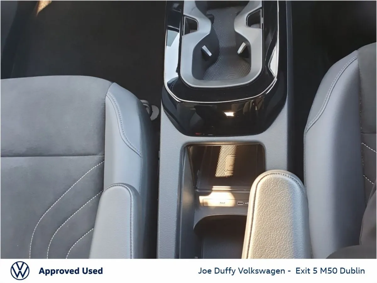Volkswagen ID.5 Estate, Electric, 2024, White
