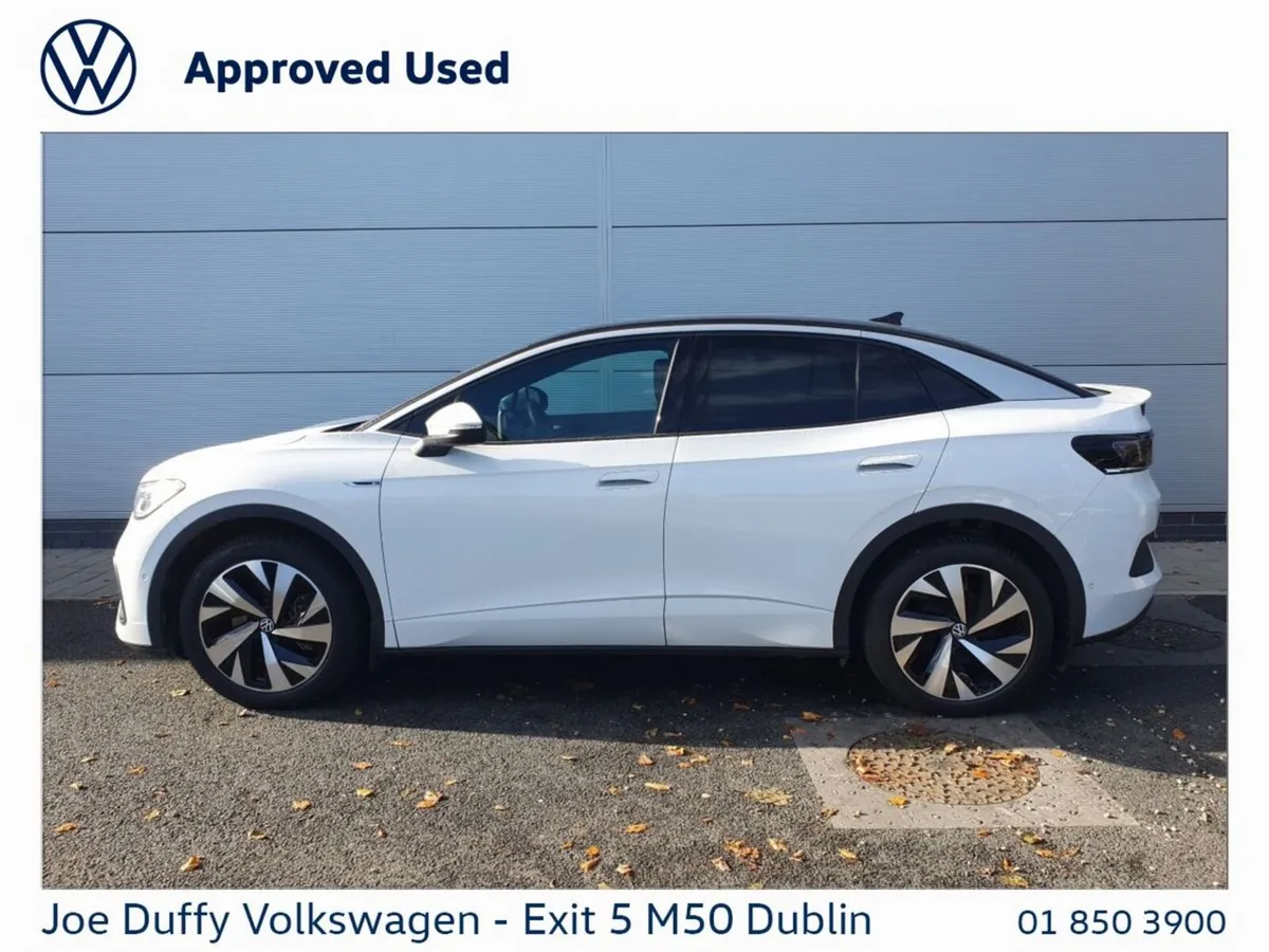 Volkswagen ID.5 Estate, Electric, 2024, White