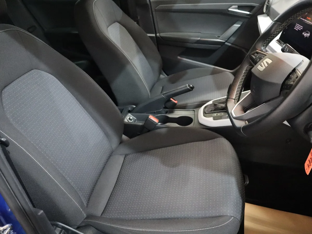 SEAT Arona SUV, Petrol, 2024, Blue