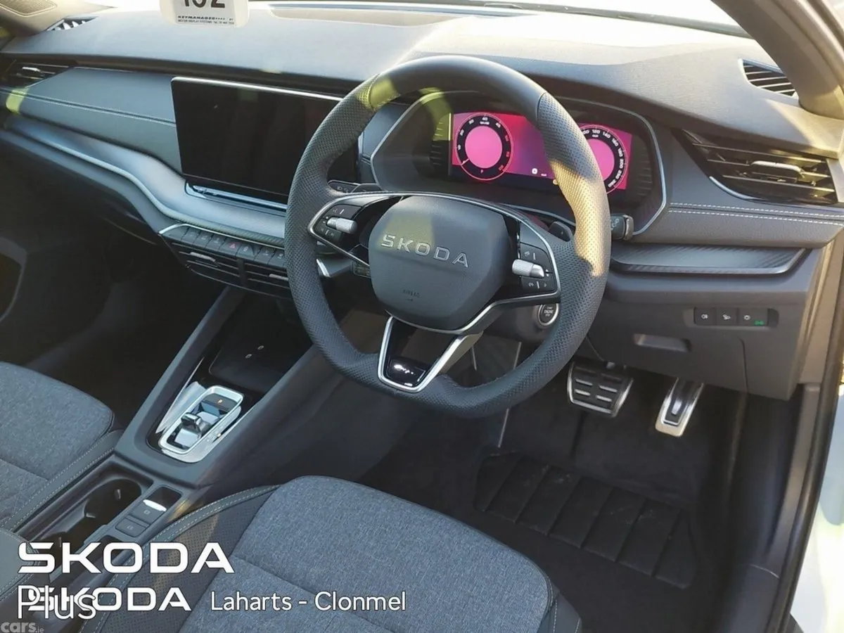 Skoda Octavia Saloon, Diesel, 2026, White