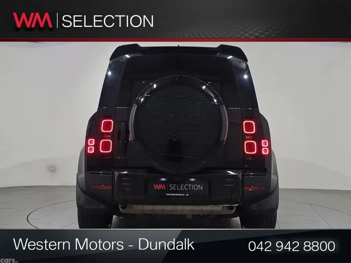 Land Rover Defender SUV, Petrol Plug-in Hybrid, 2023, Black