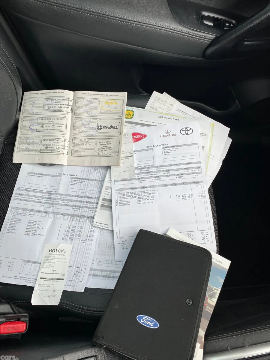 Nissan Qashqai Hatchback, Diesel, 2014, Brown