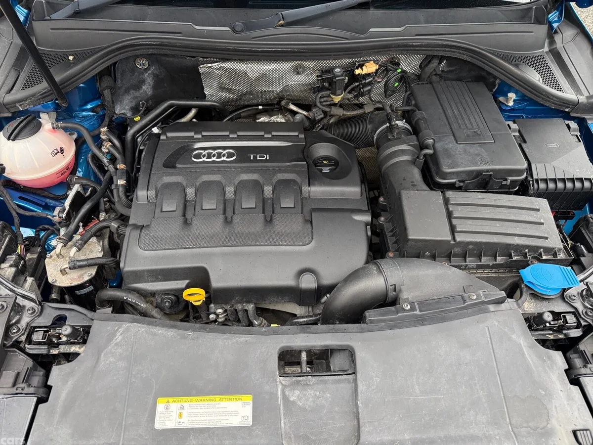 Audi Q3 SUV, Diesel, 2017, Blue