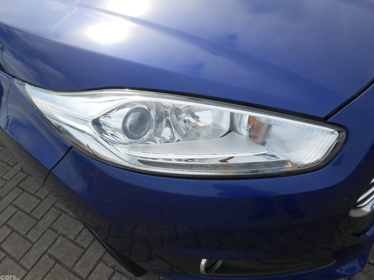 Ford Fiesta Hatchback, Petrol, 2016, Blue