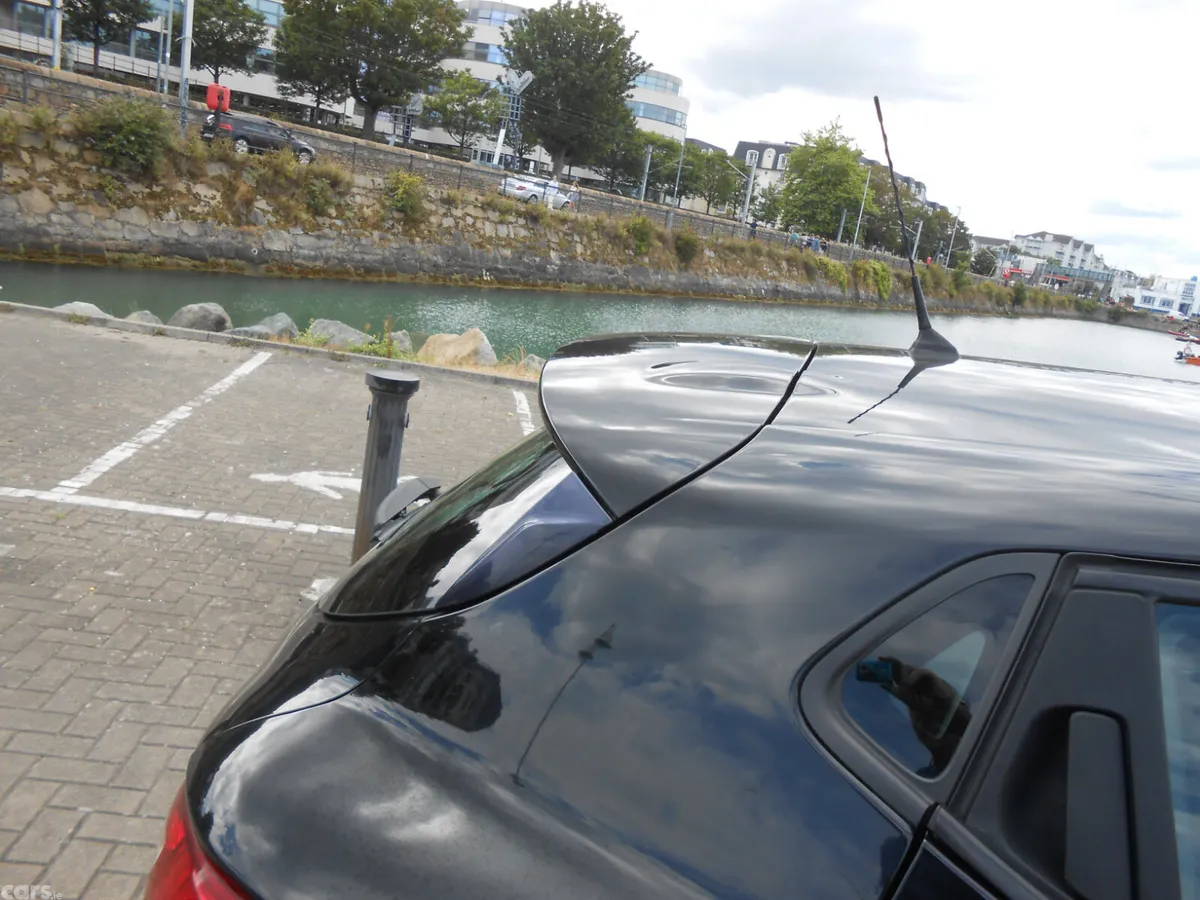 Renault Clio Hatchback, Petrol, 2019, Black