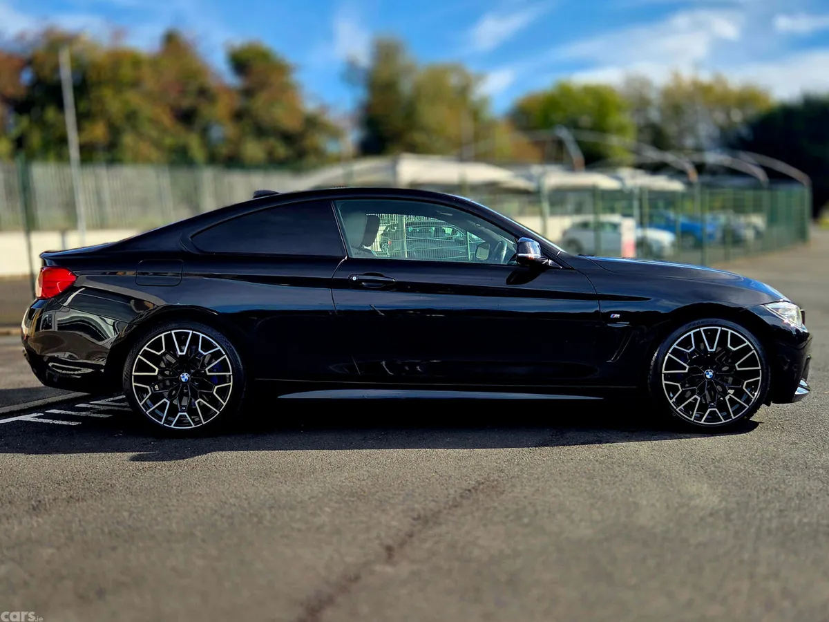 BMW 4-Series Coupe, Diesel, 2017, Black