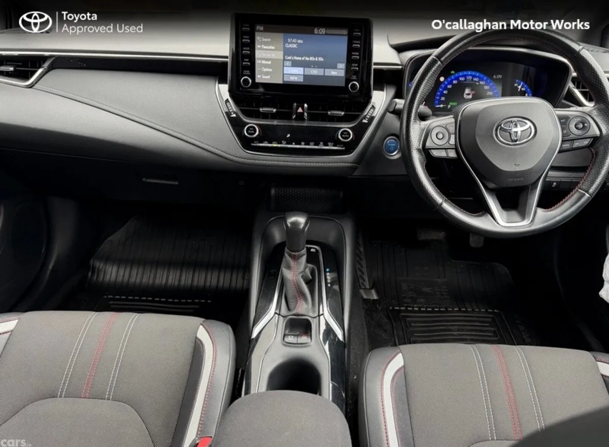 Toyota Corolla Hatchback, Petrol Hybrid, 2021, Silver