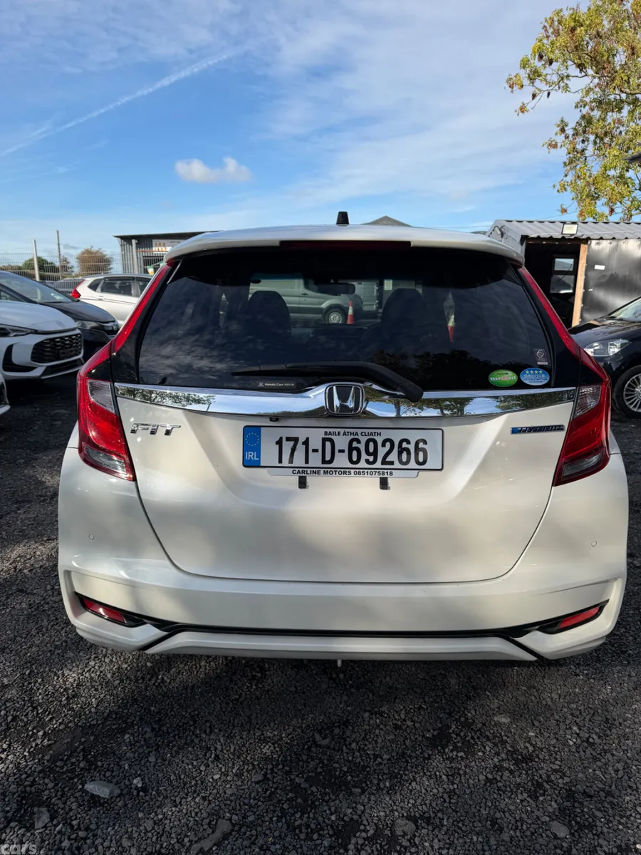 Honda Fit Hatchback, Petrol Hybrid, 2017, White