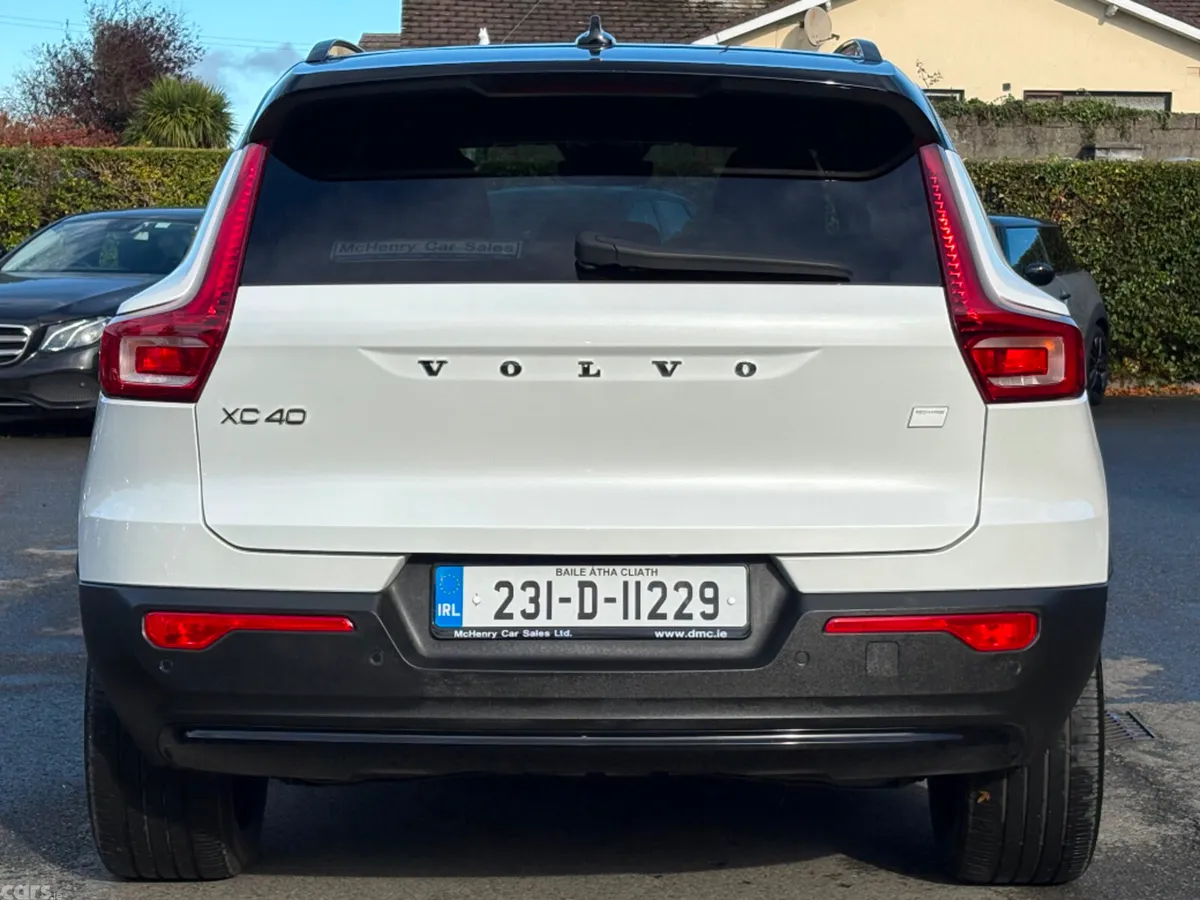 Volvo XC40 SUV, Electric, 2023, White