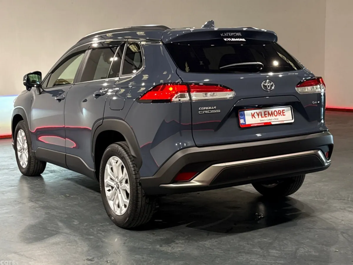 Toyota Corolla Cross SUV, Petrol Hybrid, 2024, Grey