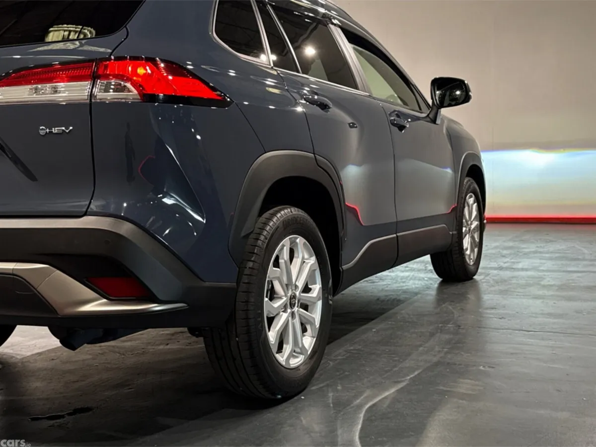 Toyota Corolla Cross SUV, Petrol Hybrid, 2024, Grey