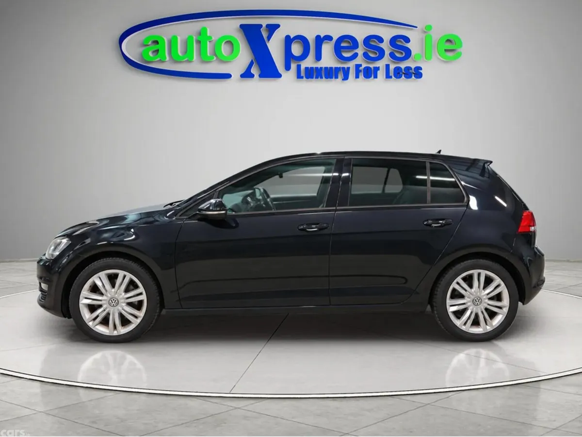 Volkswagen Golf Hatchback, Petrol, 2016, Black
