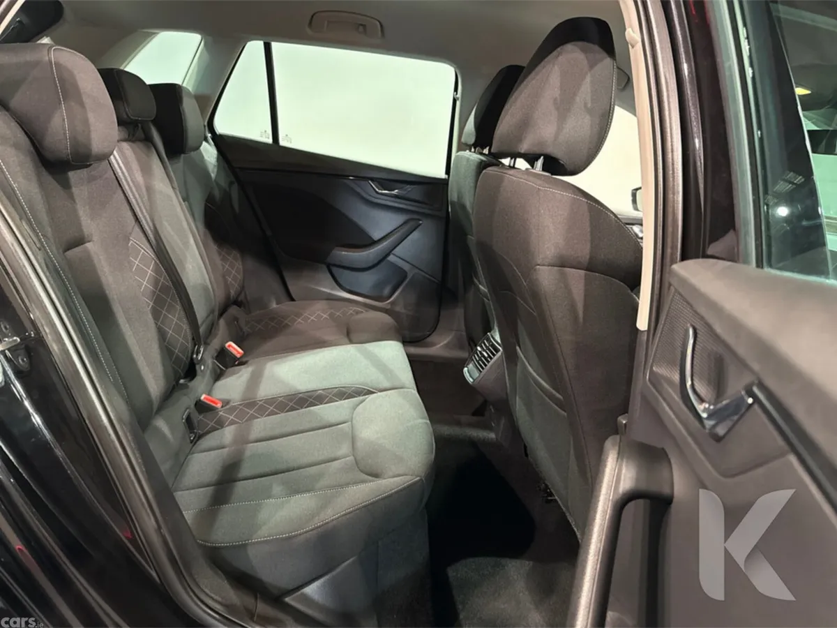 Skoda Kamiq Hatchback, Petrol, 2023, Black