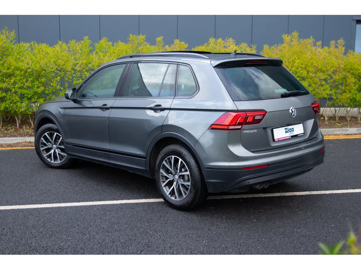 Volkswagen Tiguan Estate, Diesel, 2018, Grey