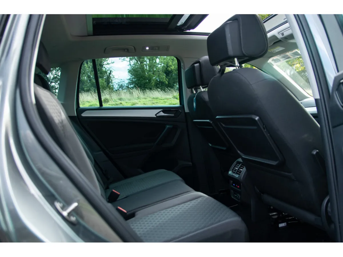 Volkswagen Tiguan Estate, Diesel, 2018, Grey