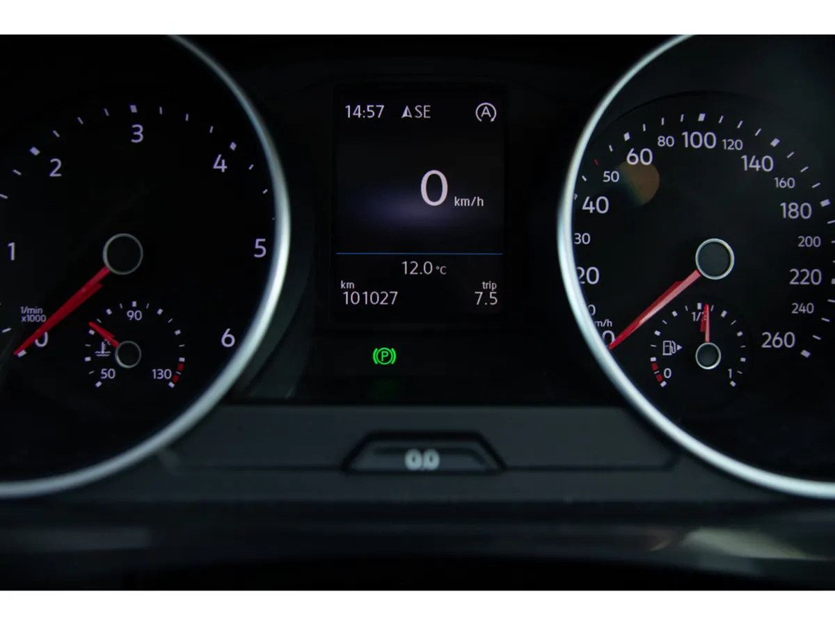 Volkswagen Tiguan Estate, Diesel, 2018, Grey