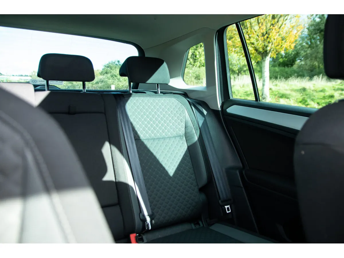 Volkswagen Tiguan Estate, Diesel, 2018, Grey