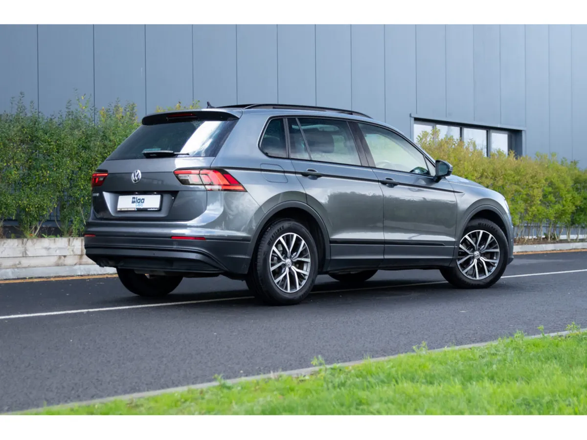 Volkswagen Tiguan Estate, Diesel, 2018, Grey