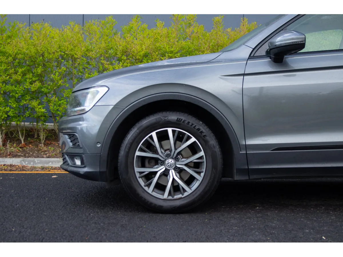 Volkswagen Tiguan Estate, Diesel, 2018, Grey