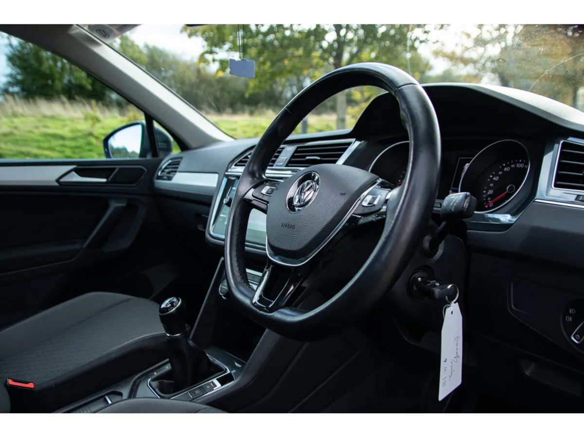 Volkswagen Tiguan Estate, Diesel, 2018, Grey