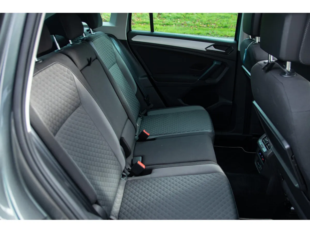 Volkswagen Tiguan Estate, Diesel, 2018, Grey