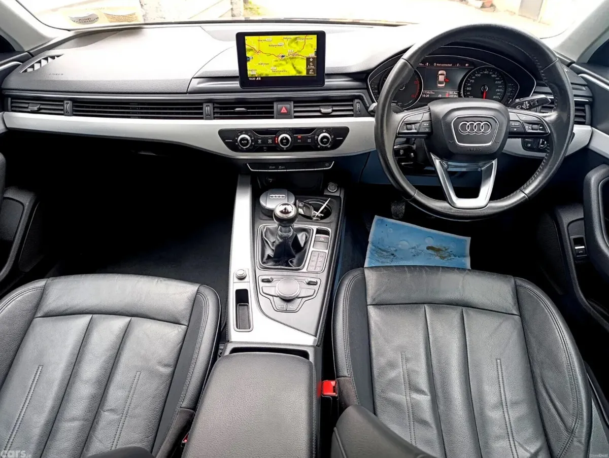 Audi A4 Saloon, Diesel, 2017, Blue