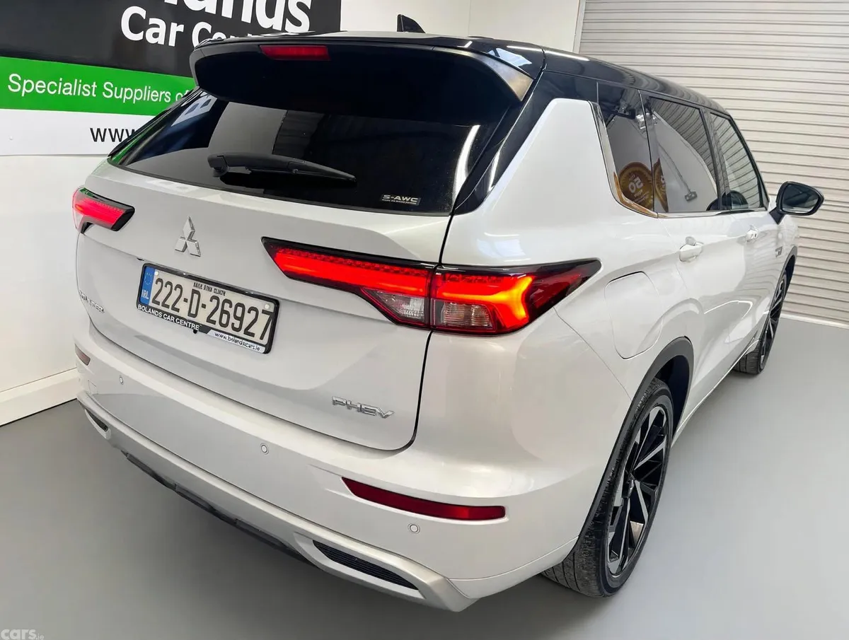 2022 Mitsubishi Outlander 7 Seater Hybrid 2.4 Phev, Clondalkin