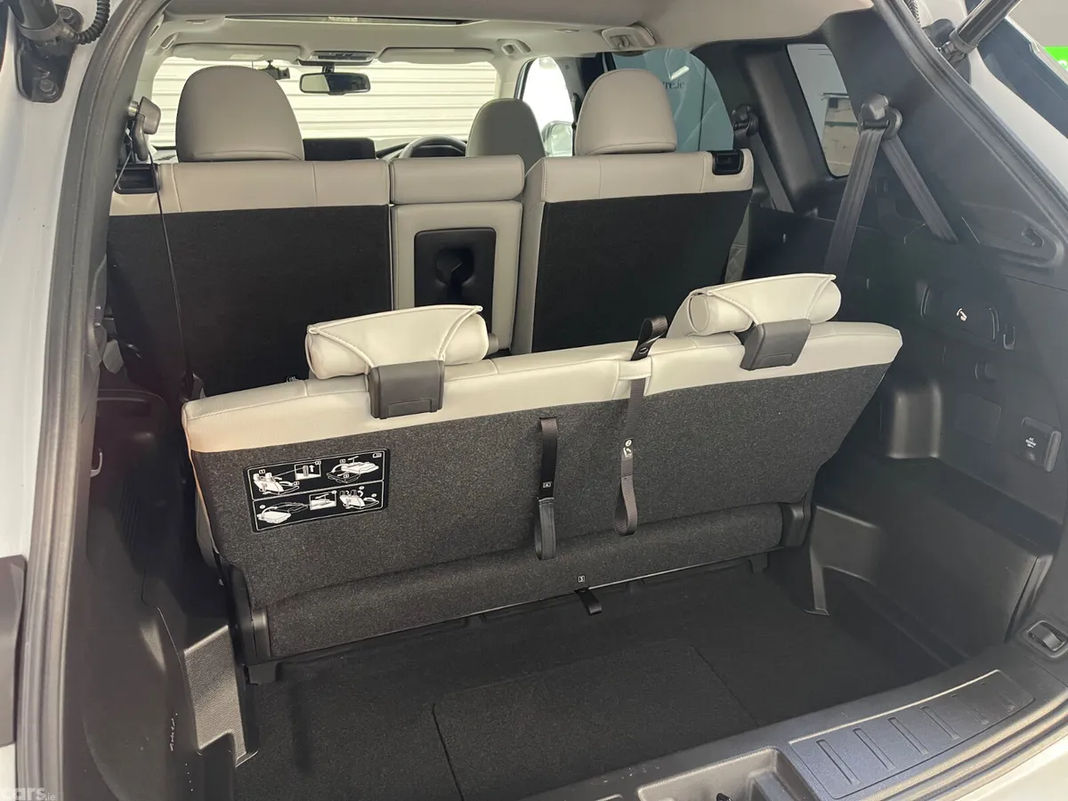 2022 Mitsubishi Outlander 7 Seater Hybrid 2.4 Phev, Clondalkin
