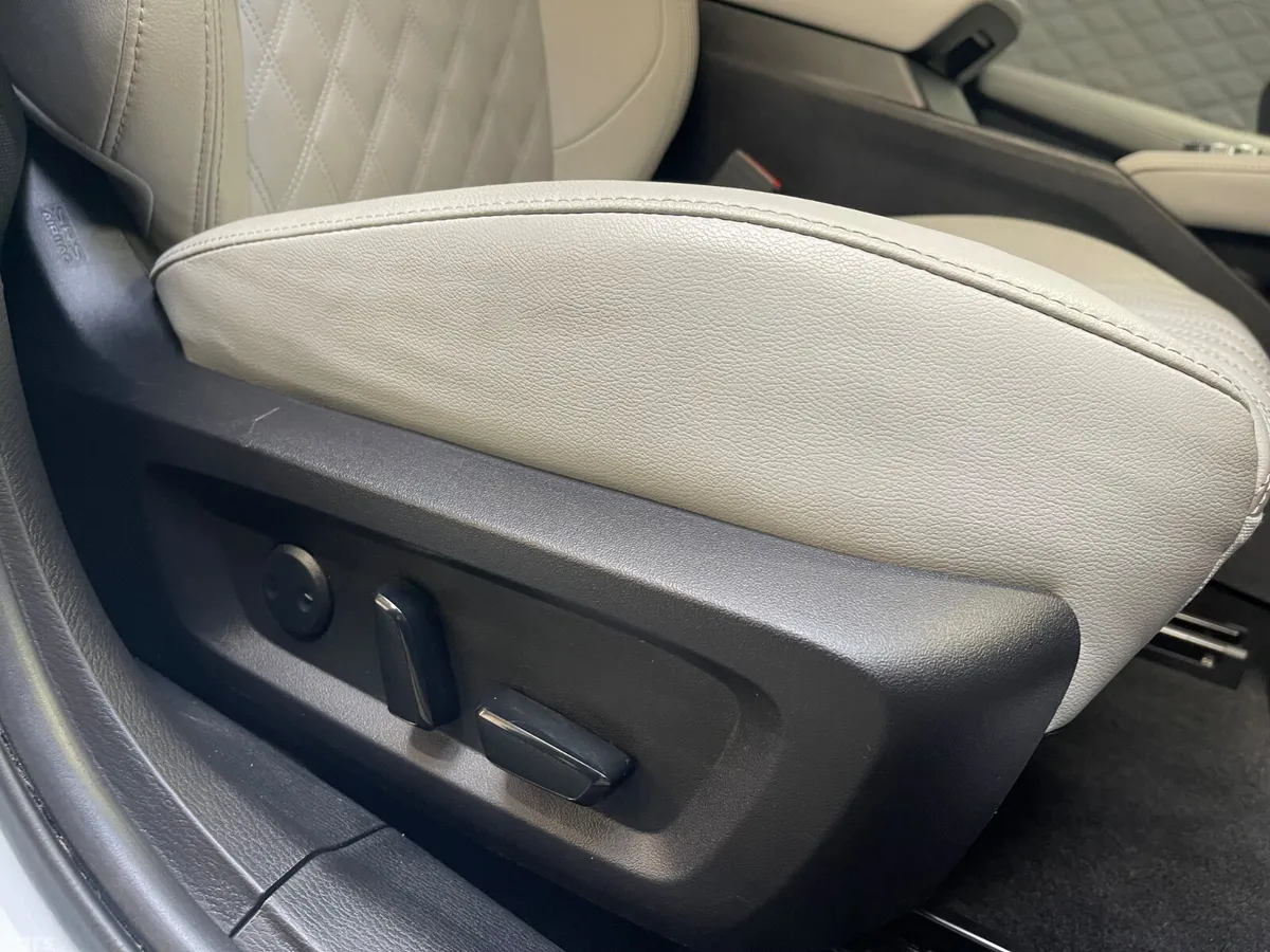 2022 Mitsubishi Outlander 7 Seater Hybrid 2.4 Phev, Clondalkin