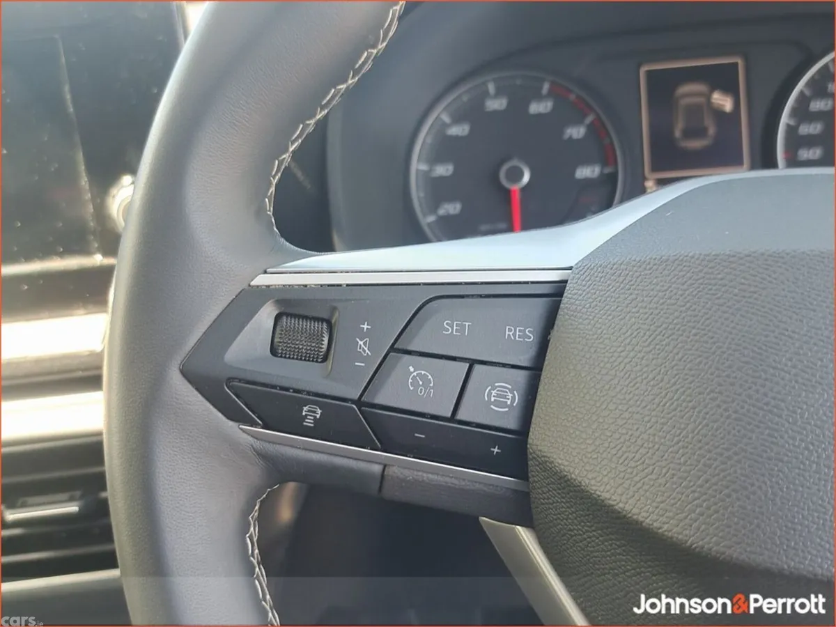 SEAT Leon Estate, Petrol, 2024, Blue