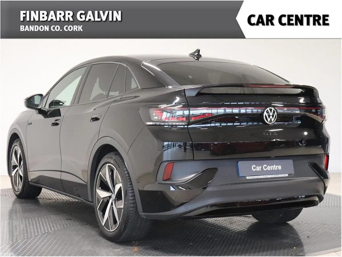 Volkswagen ID.5 Estate/Jeep, Electric, 2023, Black
