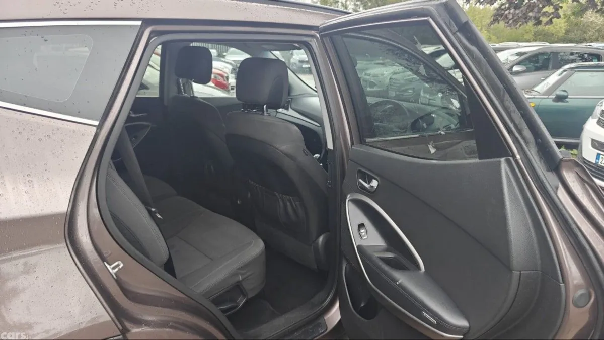 Hyundai Santa Fe SUV, Diesel, 2013, Gold