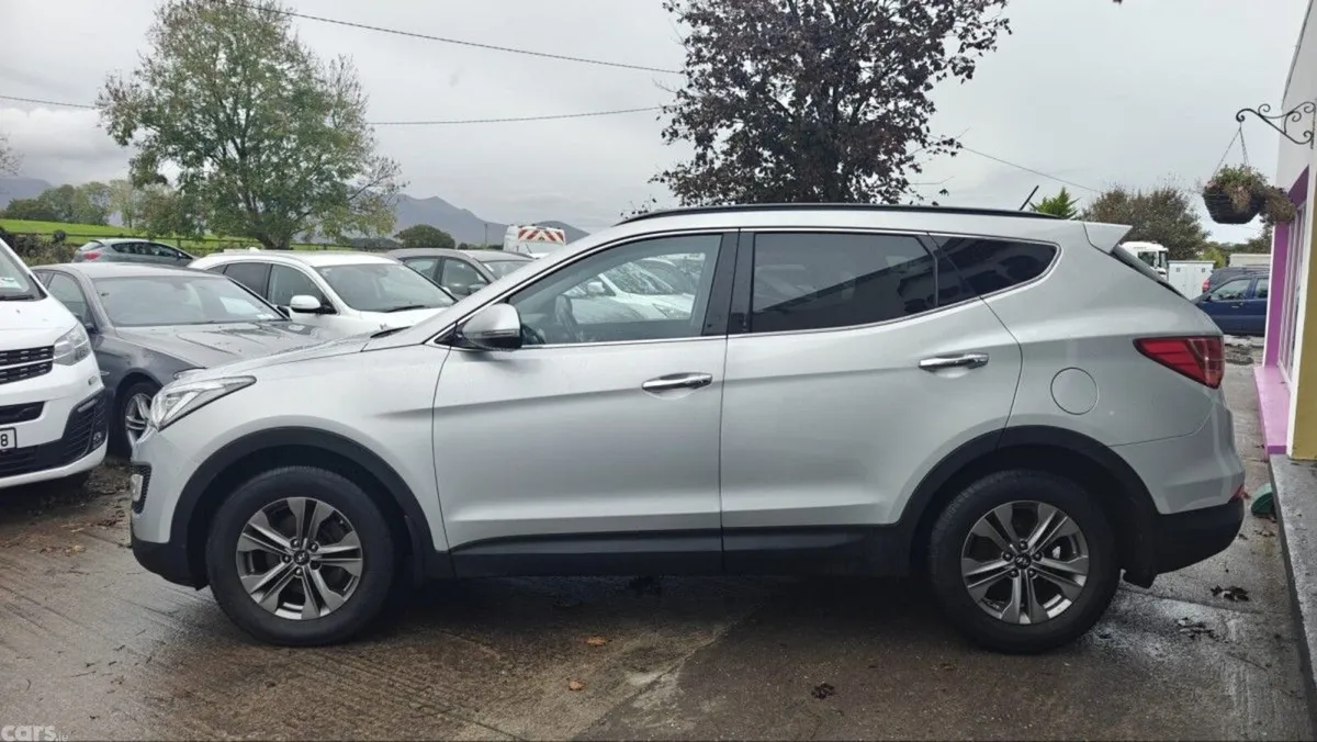 Hyundai Santa Fe SUV, Diesel, 2014, Silver