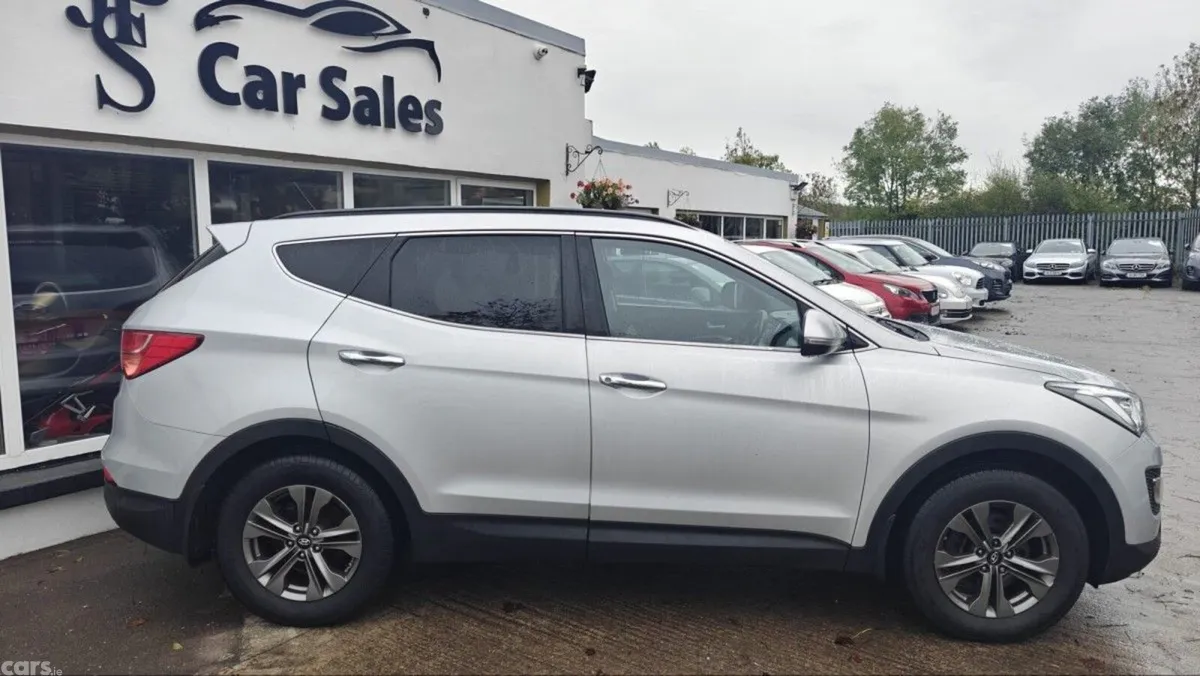 Hyundai Santa Fe SUV, Diesel, 2014, Silver
