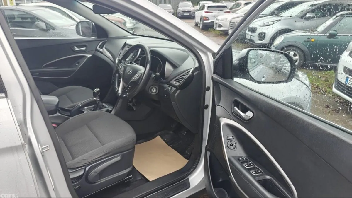 Hyundai Santa Fe SUV, Diesel, 2014, Silver