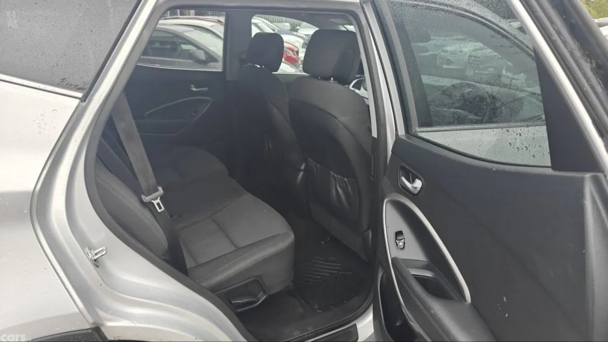 Hyundai Santa Fe SUV, Diesel, 2014, Silver