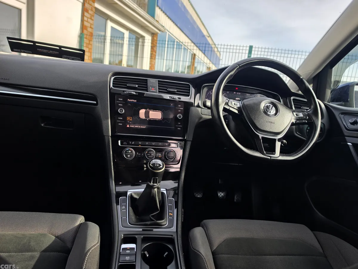 Volkswagen Golf Hatchback, Diesel, 2018, Blue