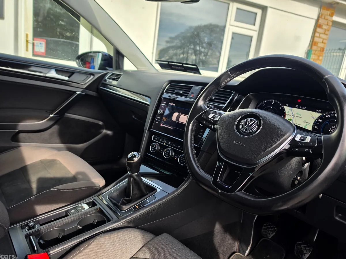 Volkswagen Golf Hatchback, Diesel, 2018, Blue