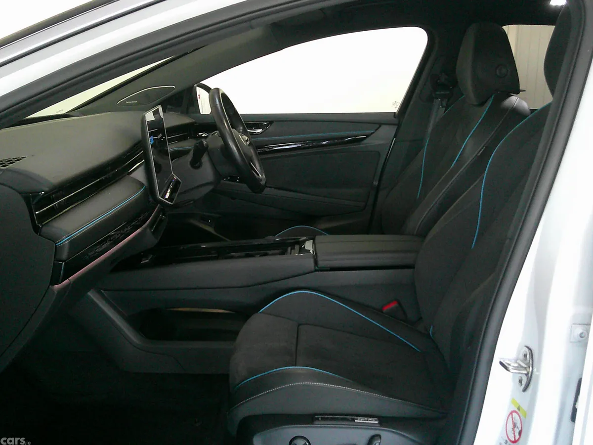 Volkswagen ID.7 Coupe, Electric, 2024, White