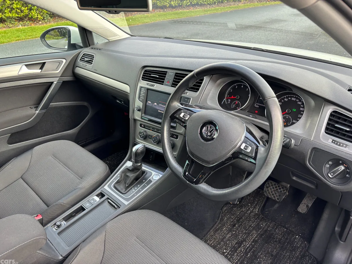 Volkswagen Golf Hatchback, Petrol, 2016, White